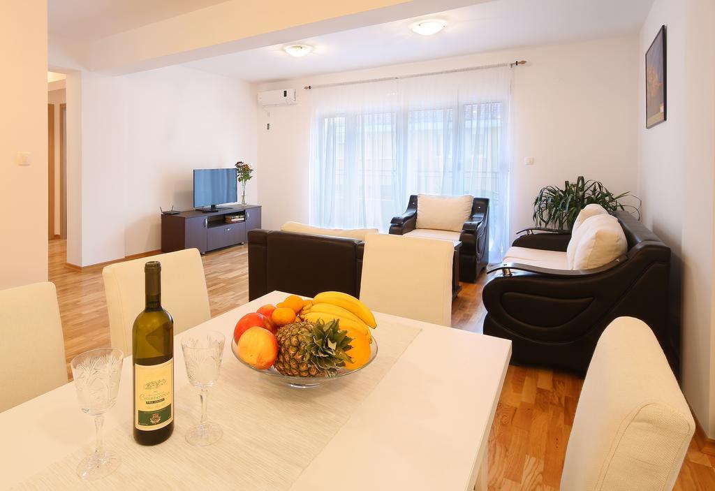 Apartments Pegasus Lux Budva Pokoj fotografie